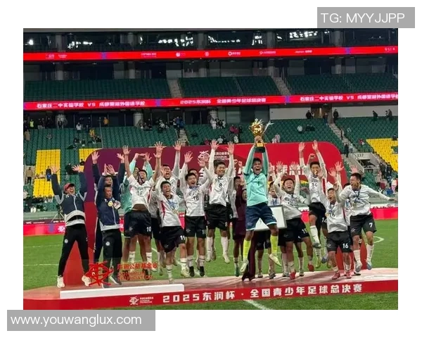 成都足球队荣登足球意识排行榜第六名引发热议