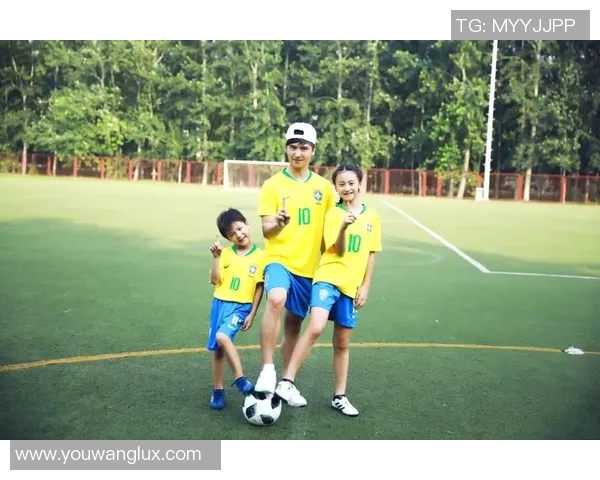 拿手包中的足球明星们如何将时尚与运动完美结合