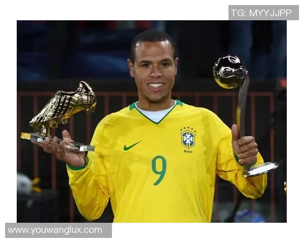 探索小众顶级足球明星的魅力与成就，揭示他们背后的故事与影响力