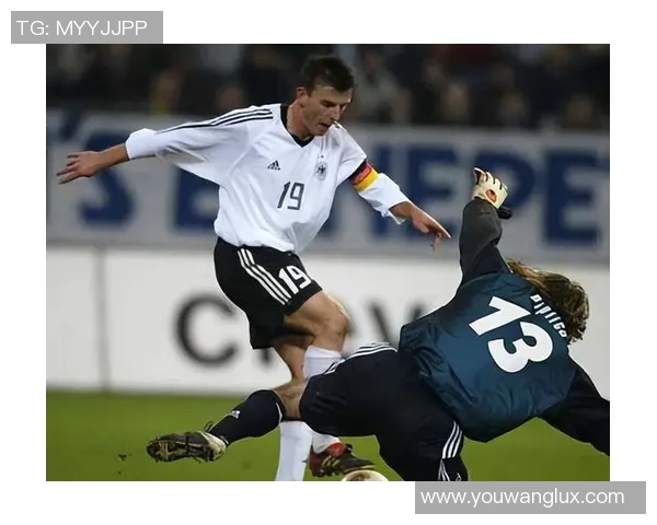 施耐德足球明星的传奇故事与辉煌成就揭秘