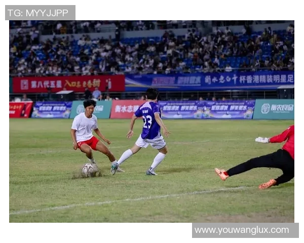 最强足球明星同框合影高清大赏尽显球场风采与荣耀 最强足球明星同框合影高清大赏尽显球场风采与荣耀